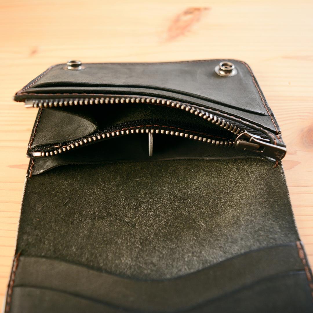 コンパクト ミドル トラッカーウォレット 手のひらサイズ イタリアンレザー