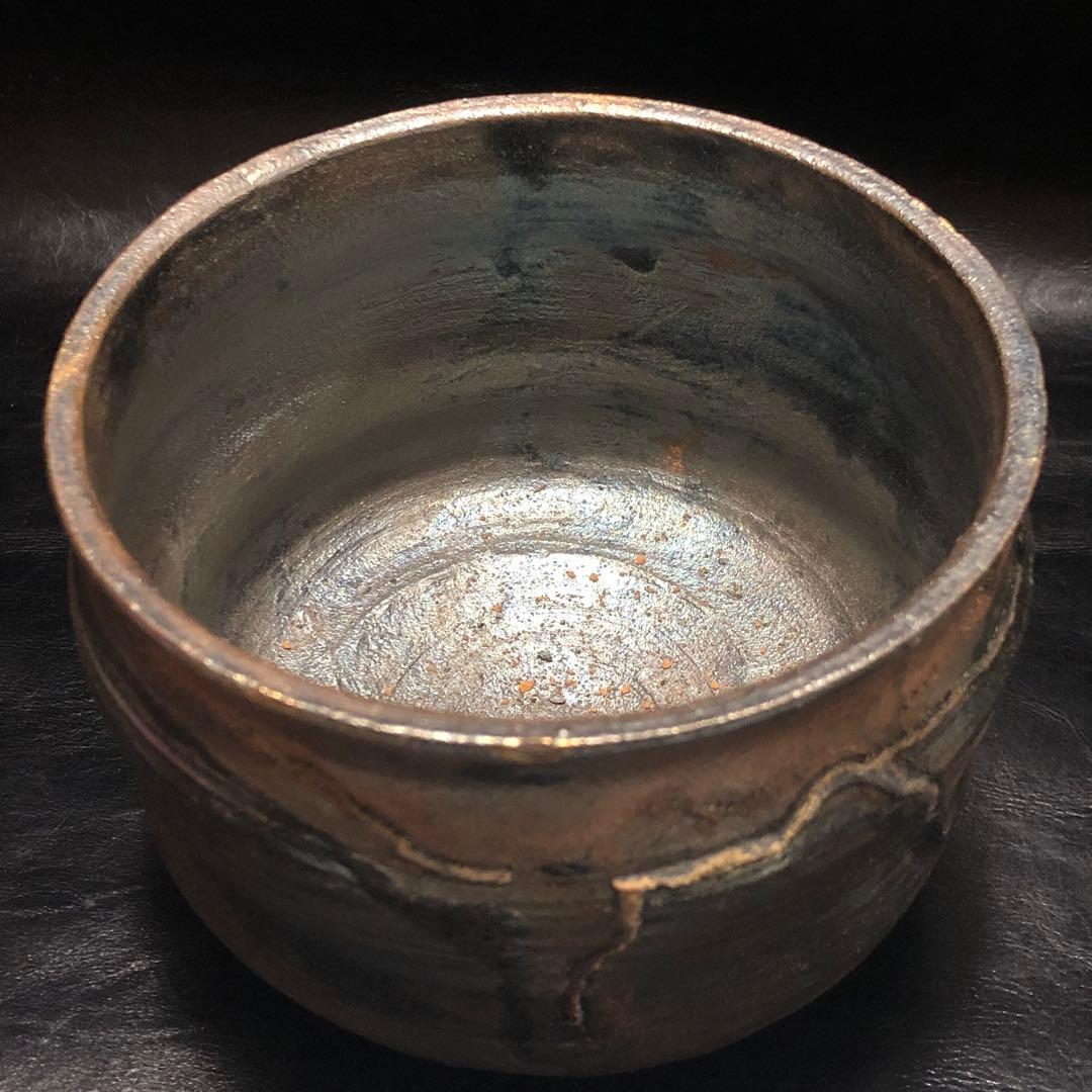 美しい古美術◼️蔵から謎の光を放っている大きな抹茶茶碗が出てきました。茶道具、骨董