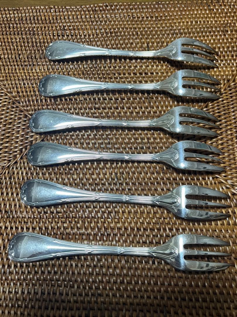 【本日限定値下げ価格】クリストフル　デザートフォーク×６本セット