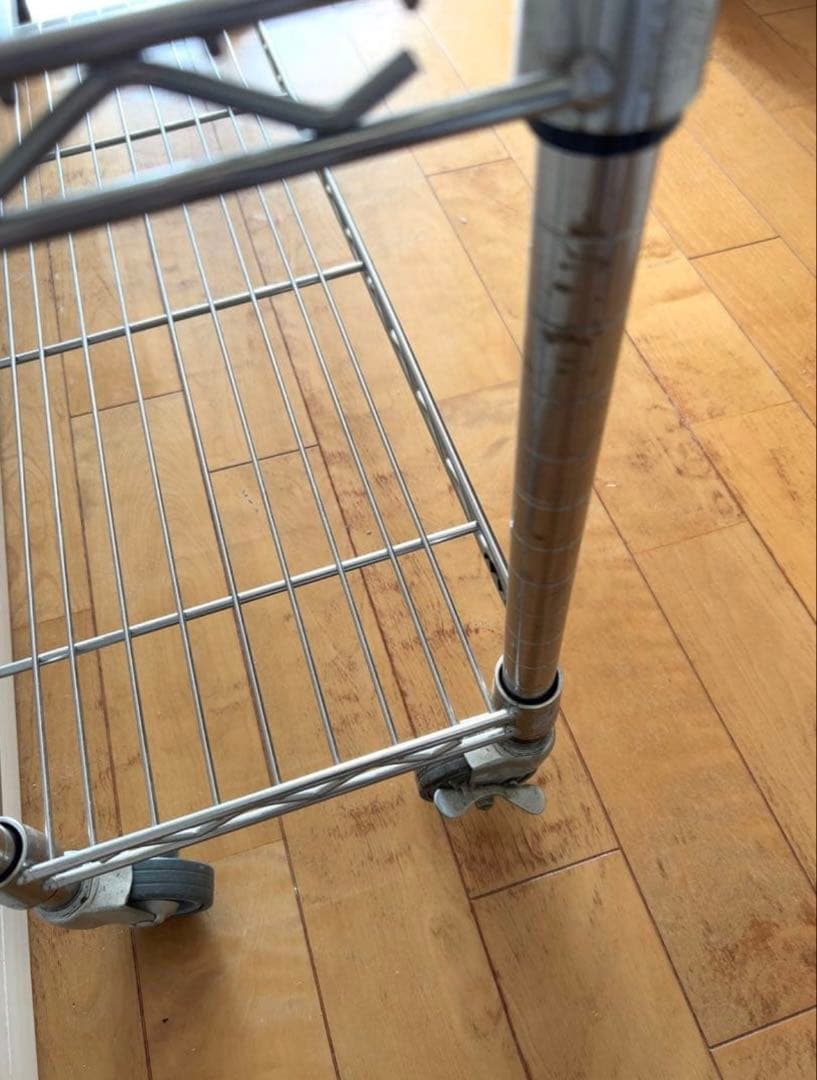 スチールラック 幅約119㎝縦幅29㎝高さ約69cm(タイヤの高さ含まず)