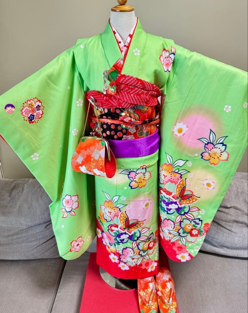 7歳七五三セット　着物草履バッグ付き　黄緑系①