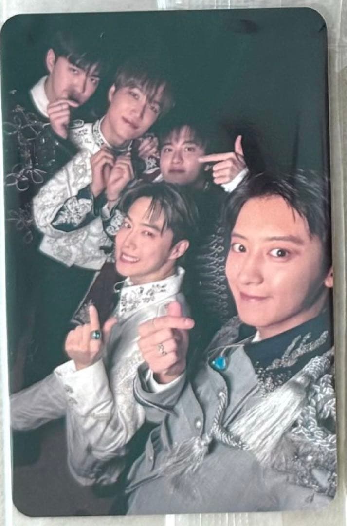 EXO showcase ktown4u トレカ 団体トレカ 特典 - メルカリ