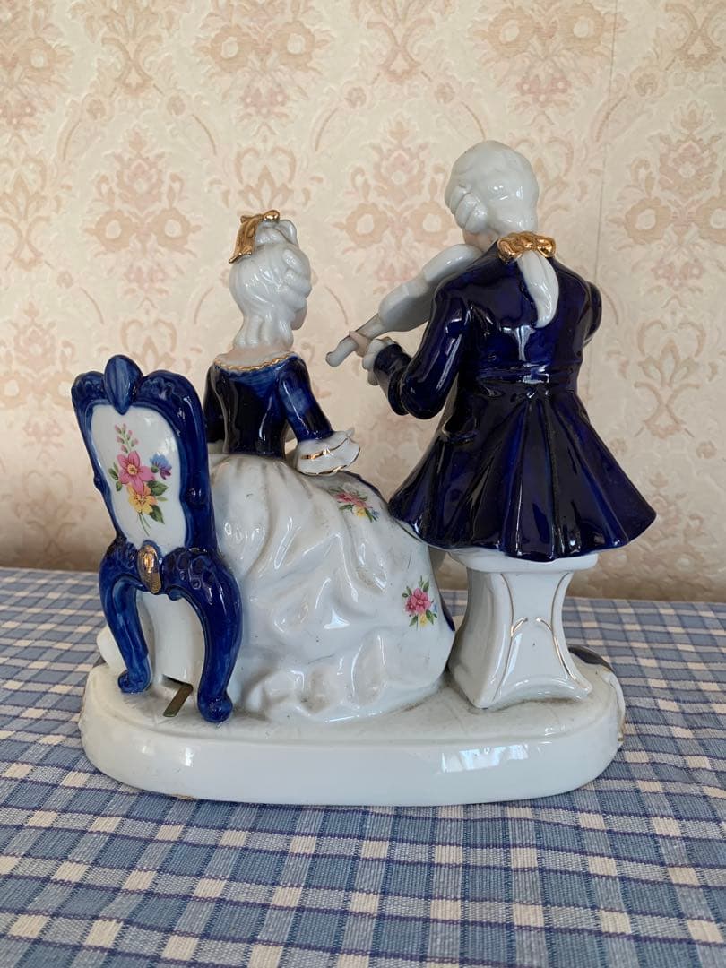 愛の讃歌 オルゴール アンティーク レトロ 陶器 フランス人形風 日本製