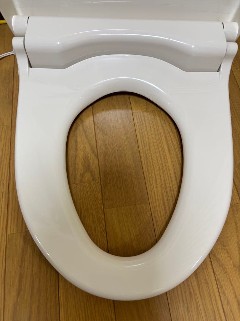 TOTO暖房便座ウォームレットS 24年製TCF116#SC1【中古品】