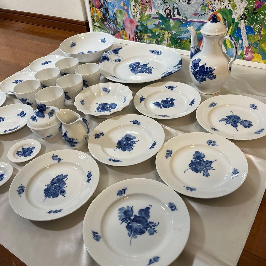 ☆美品☆未使用品☆ 【ロイヤルコペンハーゲン】 ブルーフラワー ☆２６点セット☆