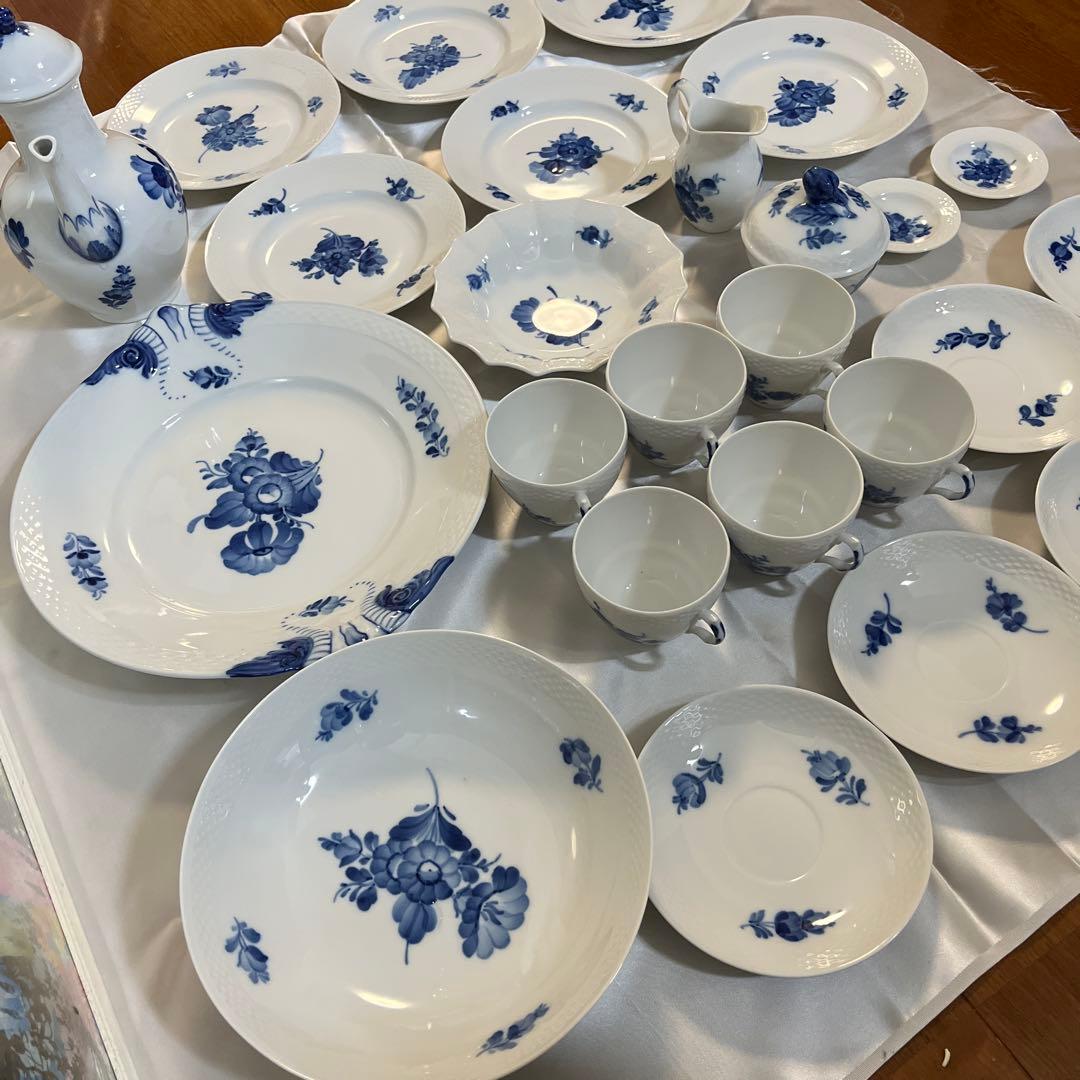 ☆美品☆未使用品☆ 【ロイヤルコペンハーゲン】 ブルーフラワー ☆２６点セット☆