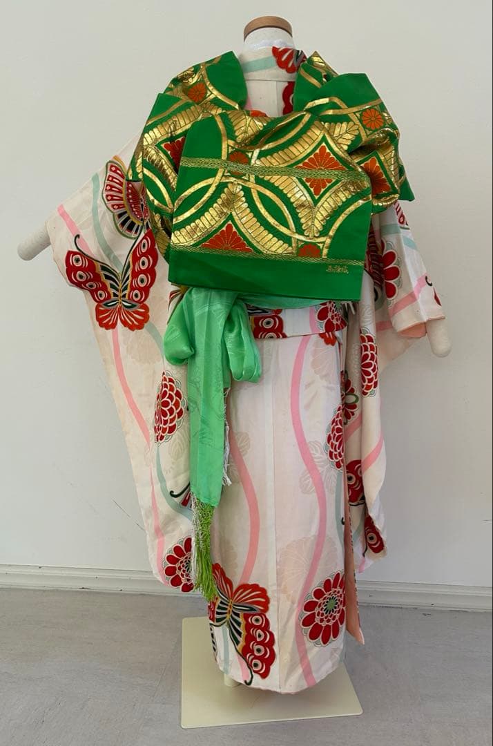 7歳　七五三　アンティーク着物、帯(西陣織)、帯揚げ、帯締め　しごきのセット