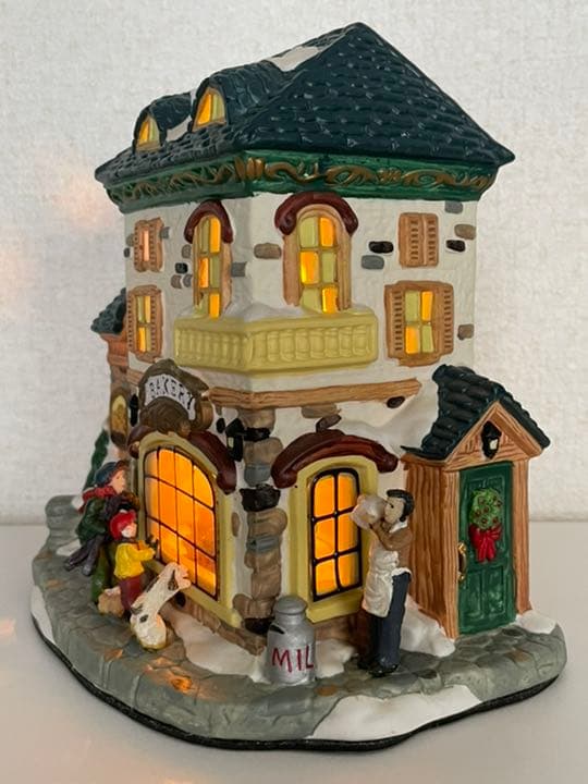 ミニチュア　ドールハウス　ライト　　　　　「パン屋さん」