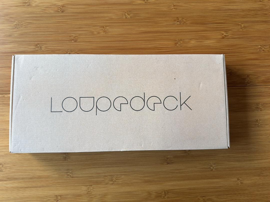 Loupedeck+ Plus 写真・動画編集用カスタムコントローラー