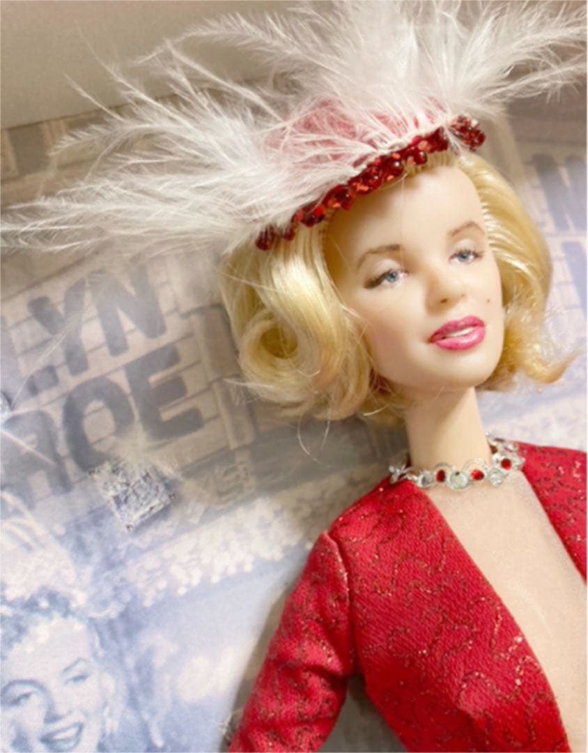 バービー マリリン カスタマイズドフェイスペイント&紳士は金髪がお好きのドレス
