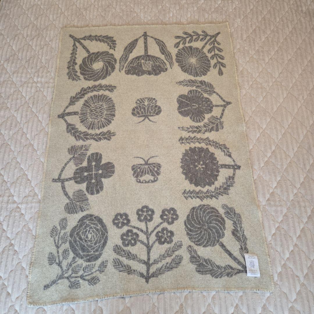 ラプアン・カンクリ 鹿児島 睦 VILLIKUKKIA ブランケット グレー