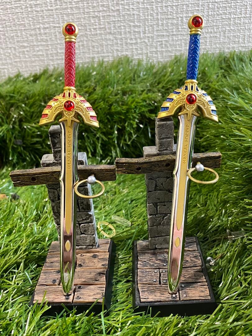 ドラクエロトの剣 限定品青赤セット - メルカリ