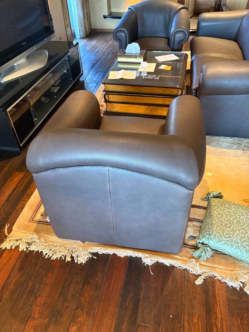 brühl高級本革1人掛けソファ