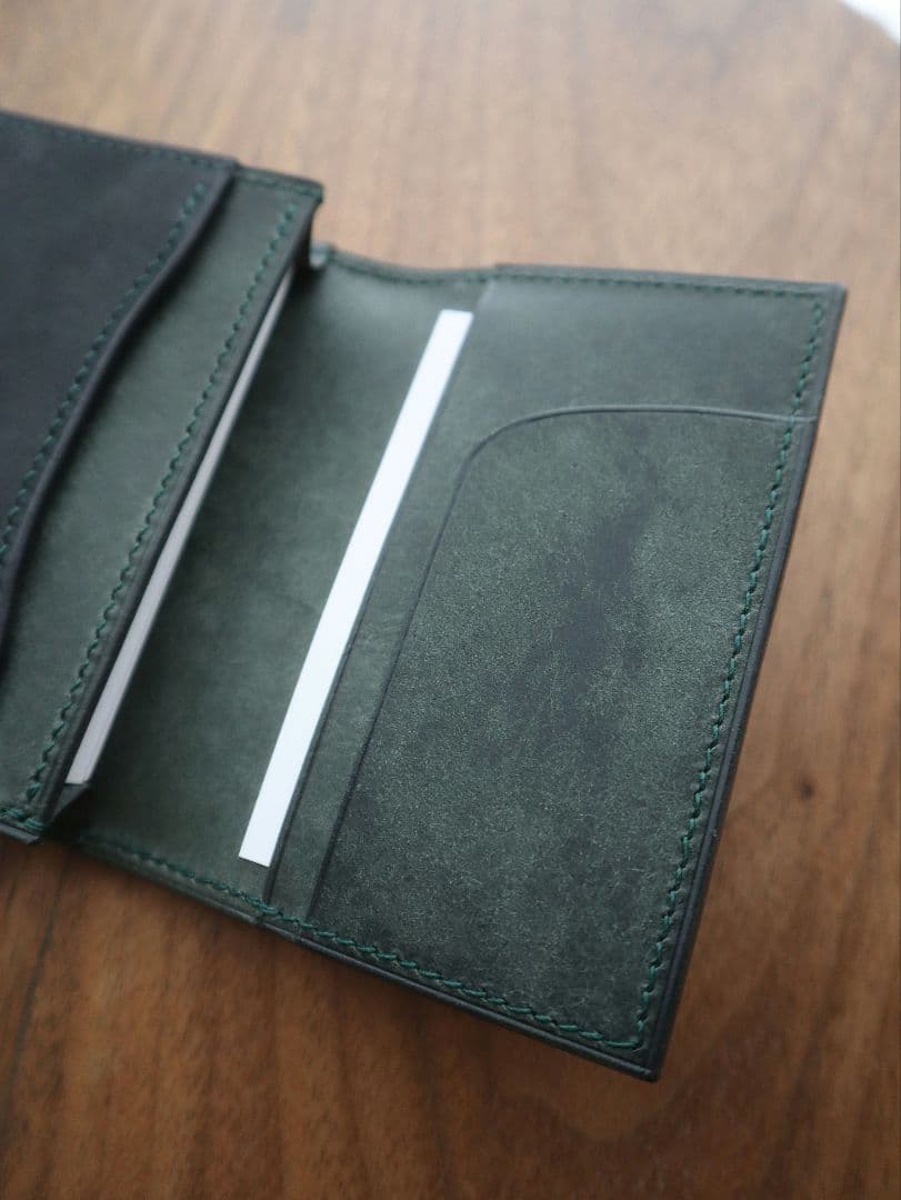 【受注制作】大容量名刺入れ　通しマチ　イタリアンレザー