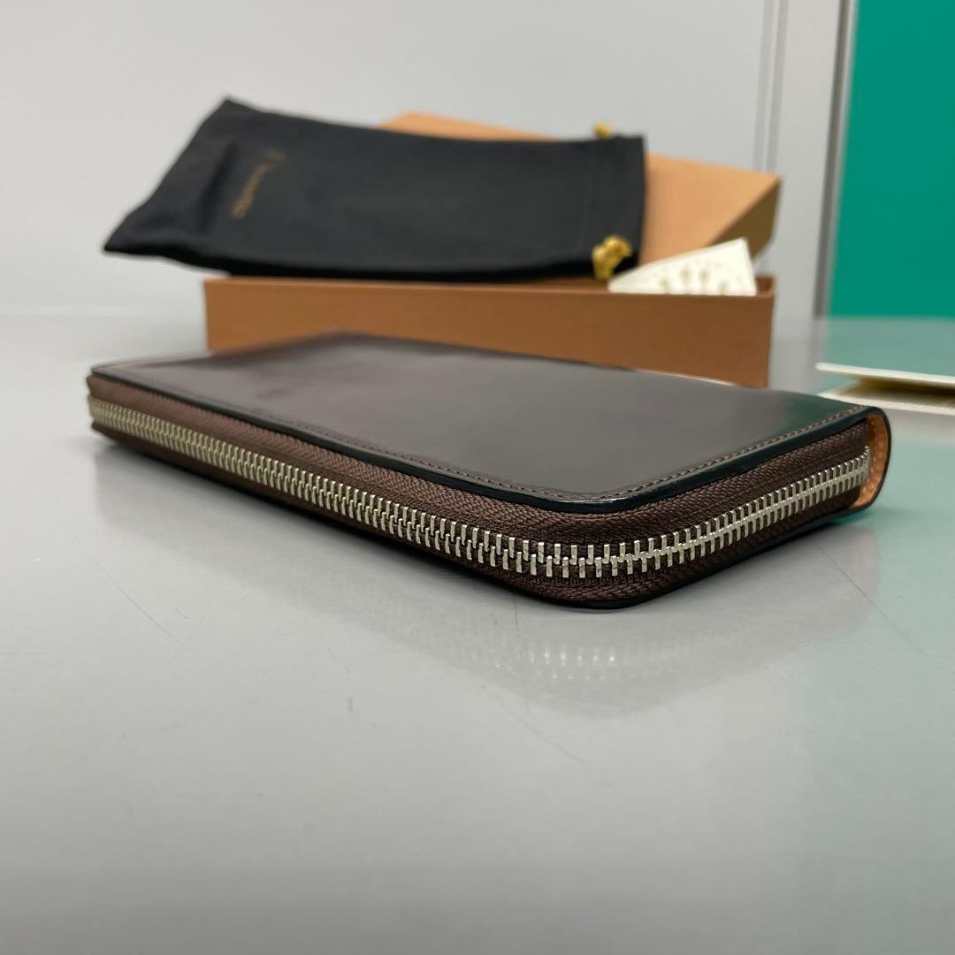 新品展示品‼️ イル・ブセット　ラウンドファスナー長財布　ブラウン　茶色　馬革