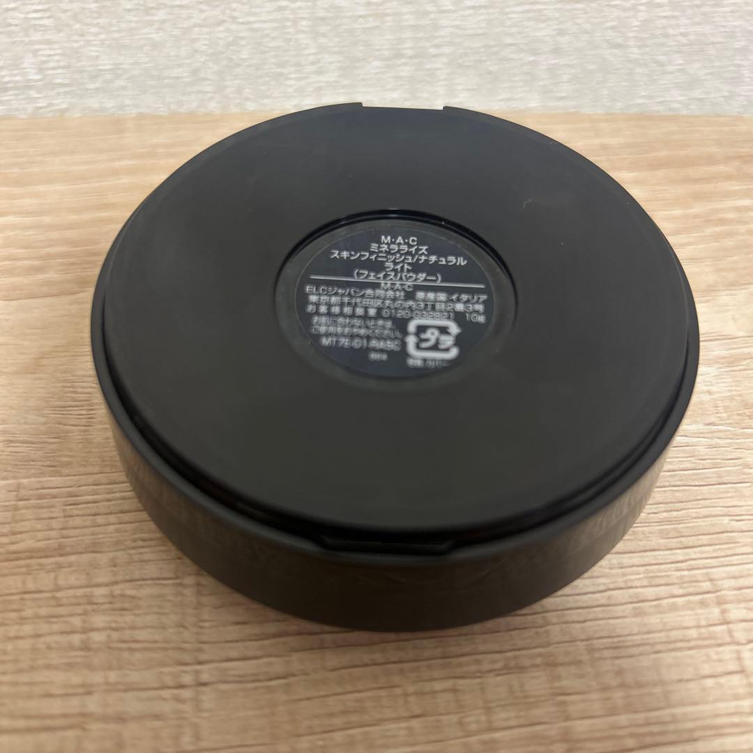 MAC ミネラライズ スキンフィニッシュ ナチュラル　ライト