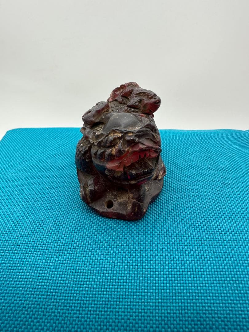 ☆古美術☆琥珀？旧蔵 飾り 置物 精美雕刻（麒麟）50g