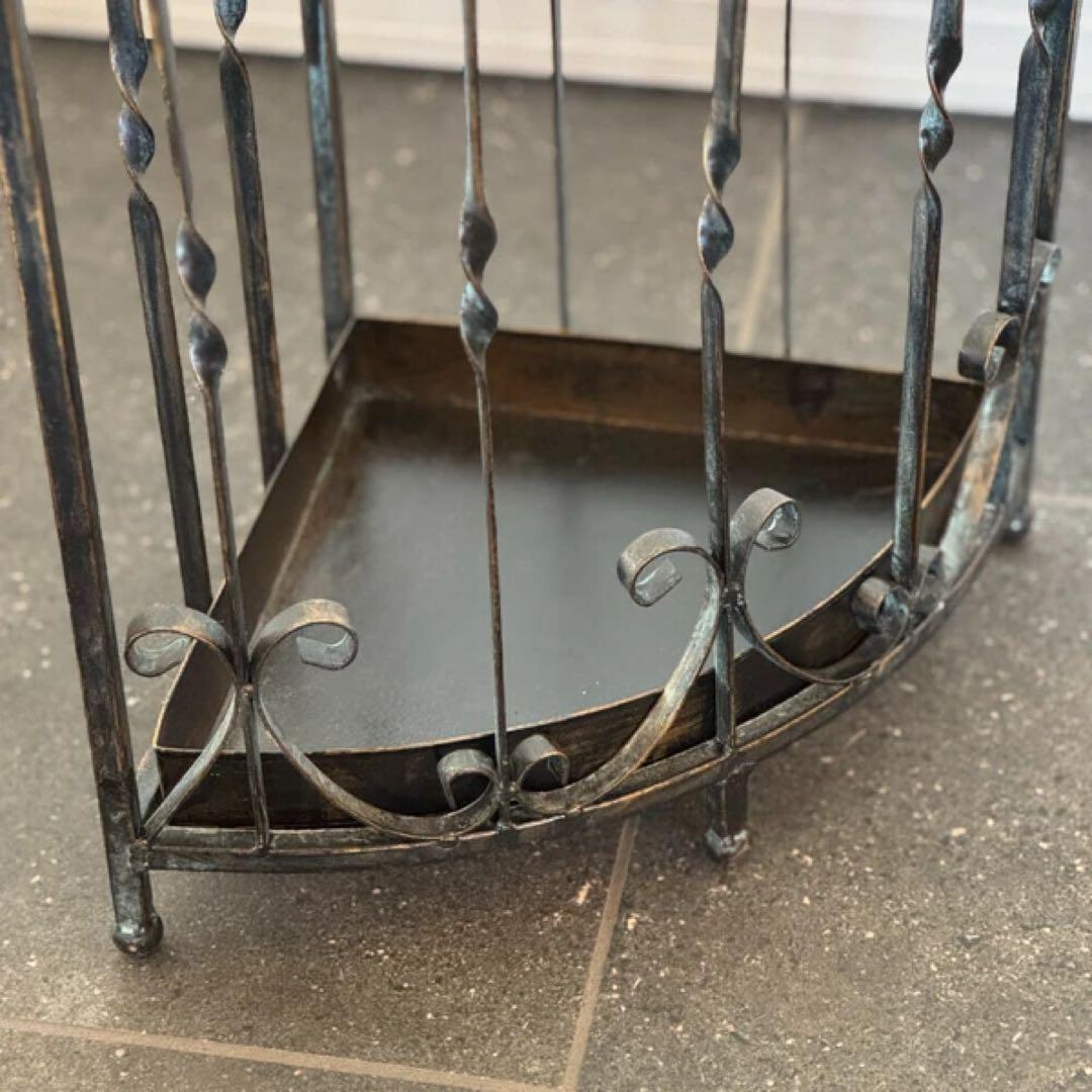 アンティーク調 アイアン傘立て アンブレラスタンド コーナータイプ