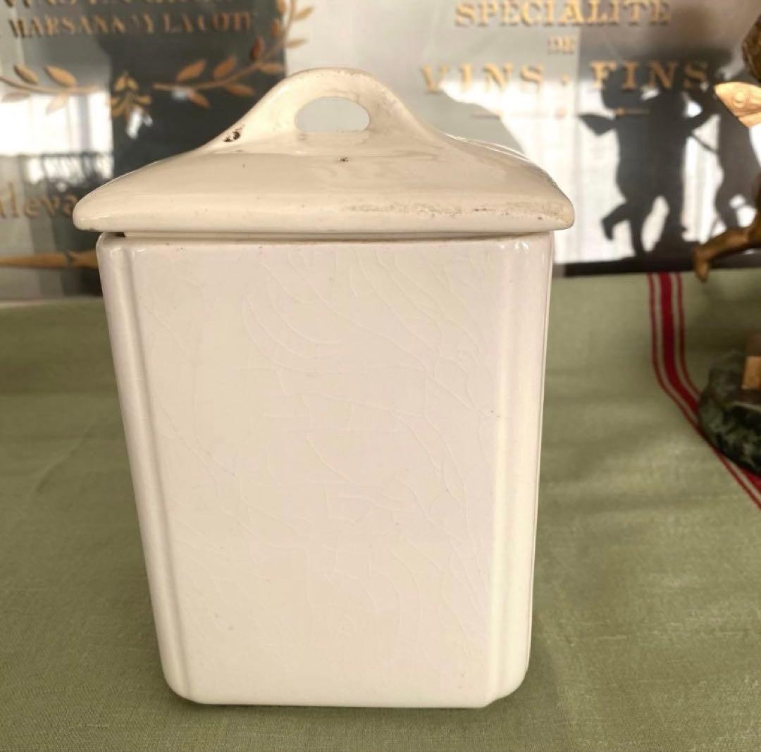 【Lumièreページ】HBCMバスクキャニスターフランスアンティーク