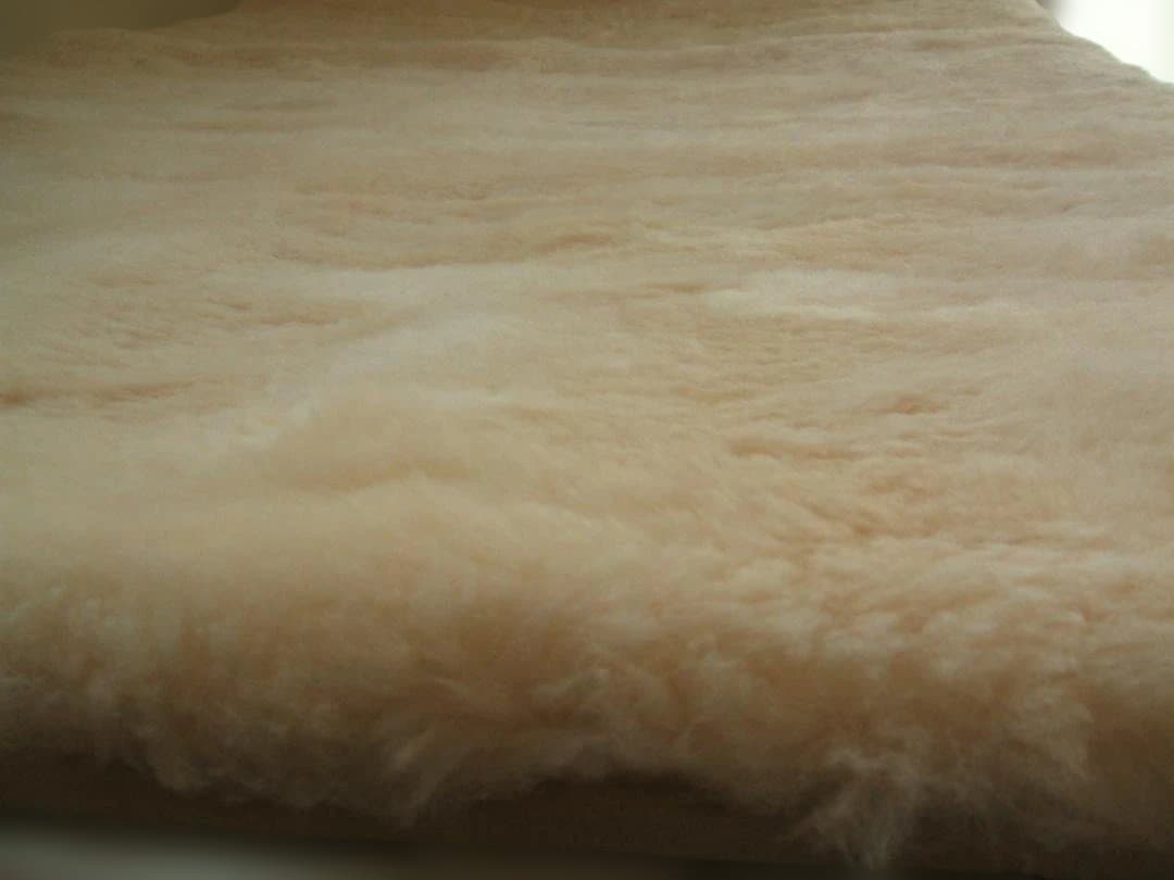新品＊じぶんまくら日本ムートン製＊毛足３５ミリ＊オーストラリア産＊ムートンシーツ