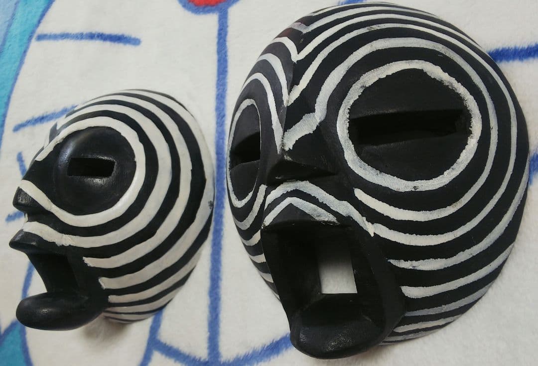 アジアン雑貨、魔除け面