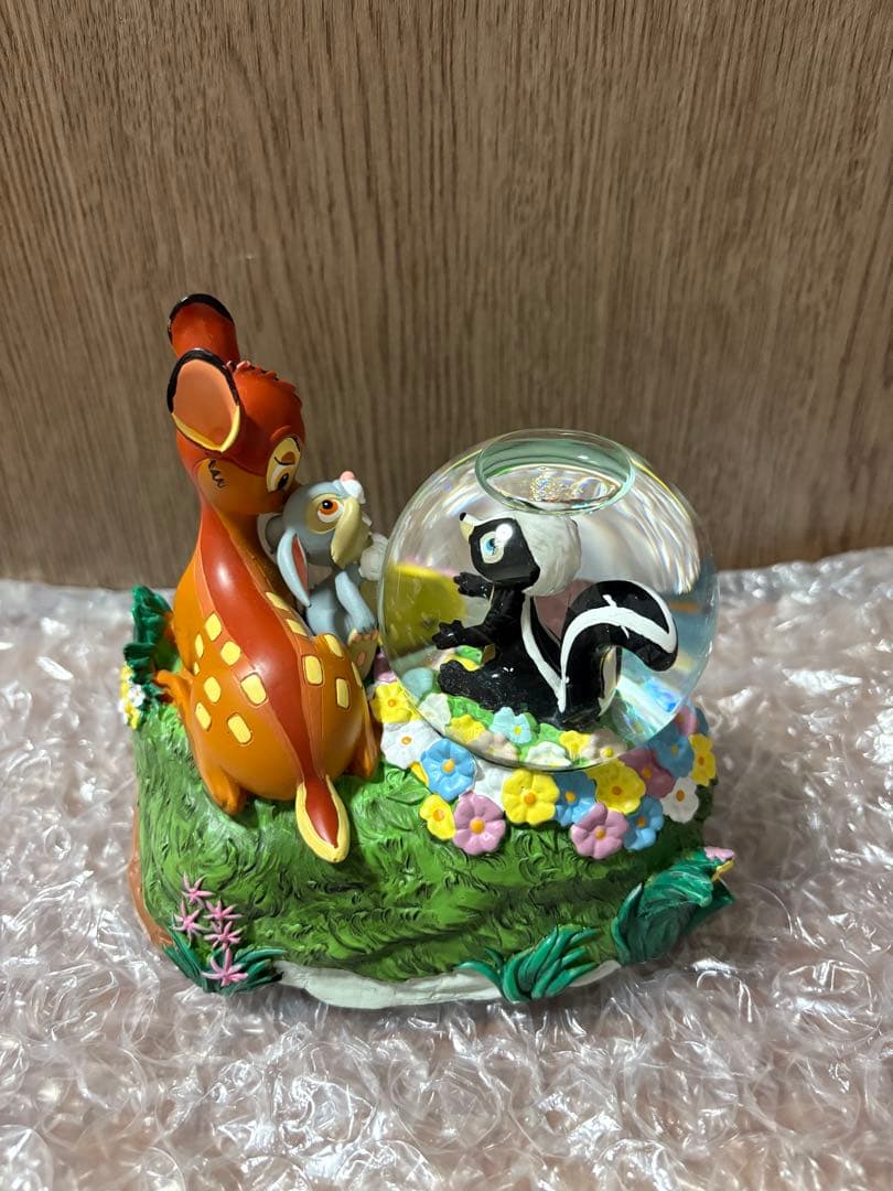 Disney バンビ　スノードームオルゴール