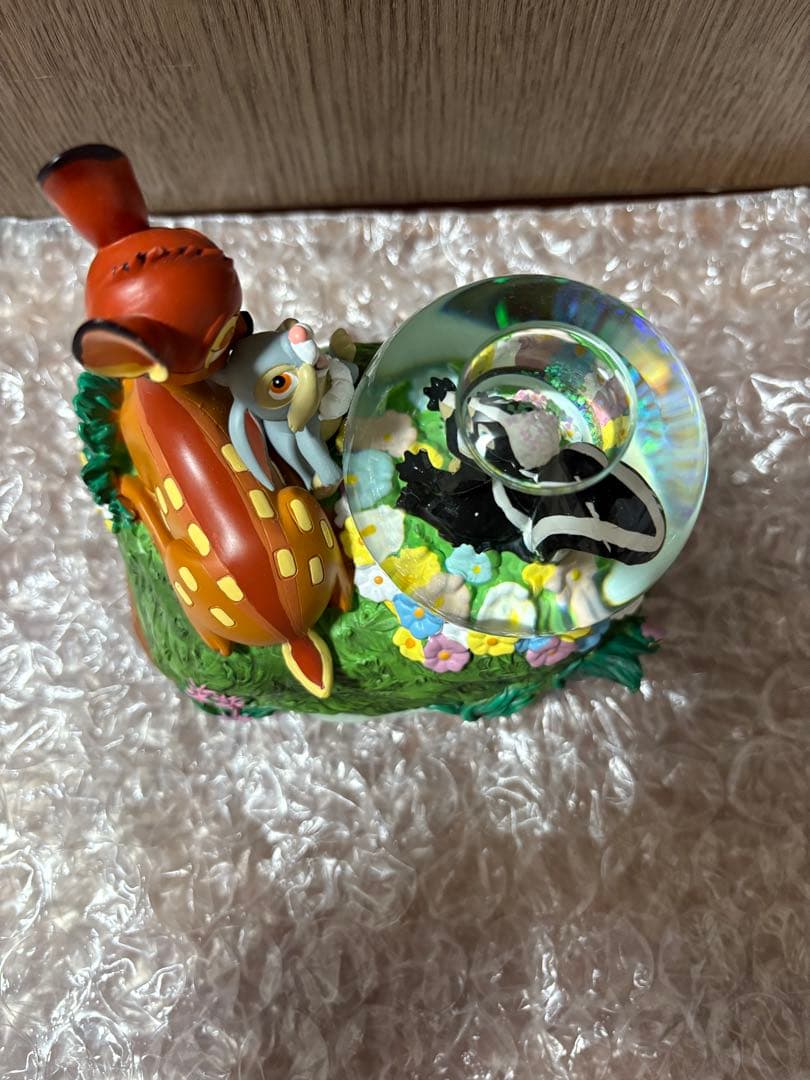 Disney バンビ　スノードームオルゴール