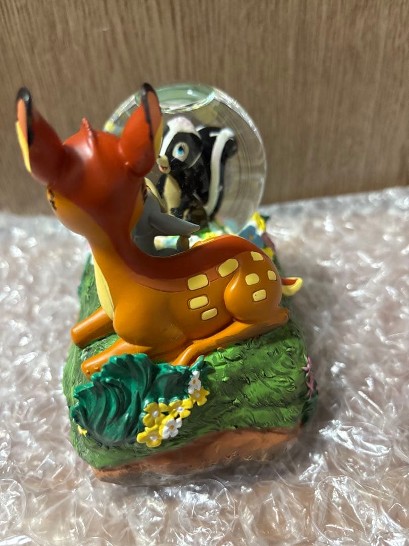 Disney バンビ　スノードームオルゴール