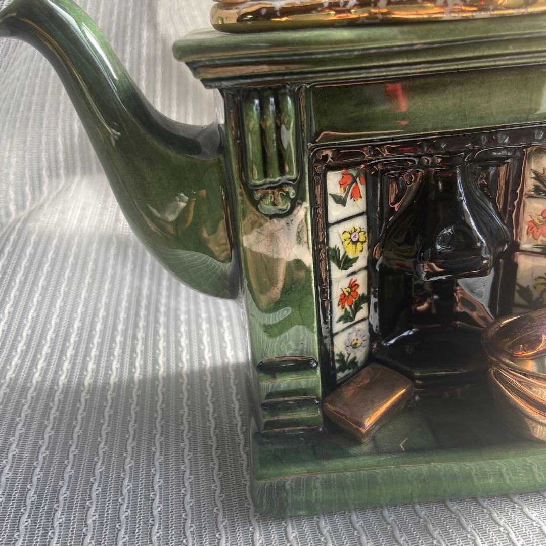 イギリス　ビンテージ　cardew (カーデュー) ティーポット 暖炉