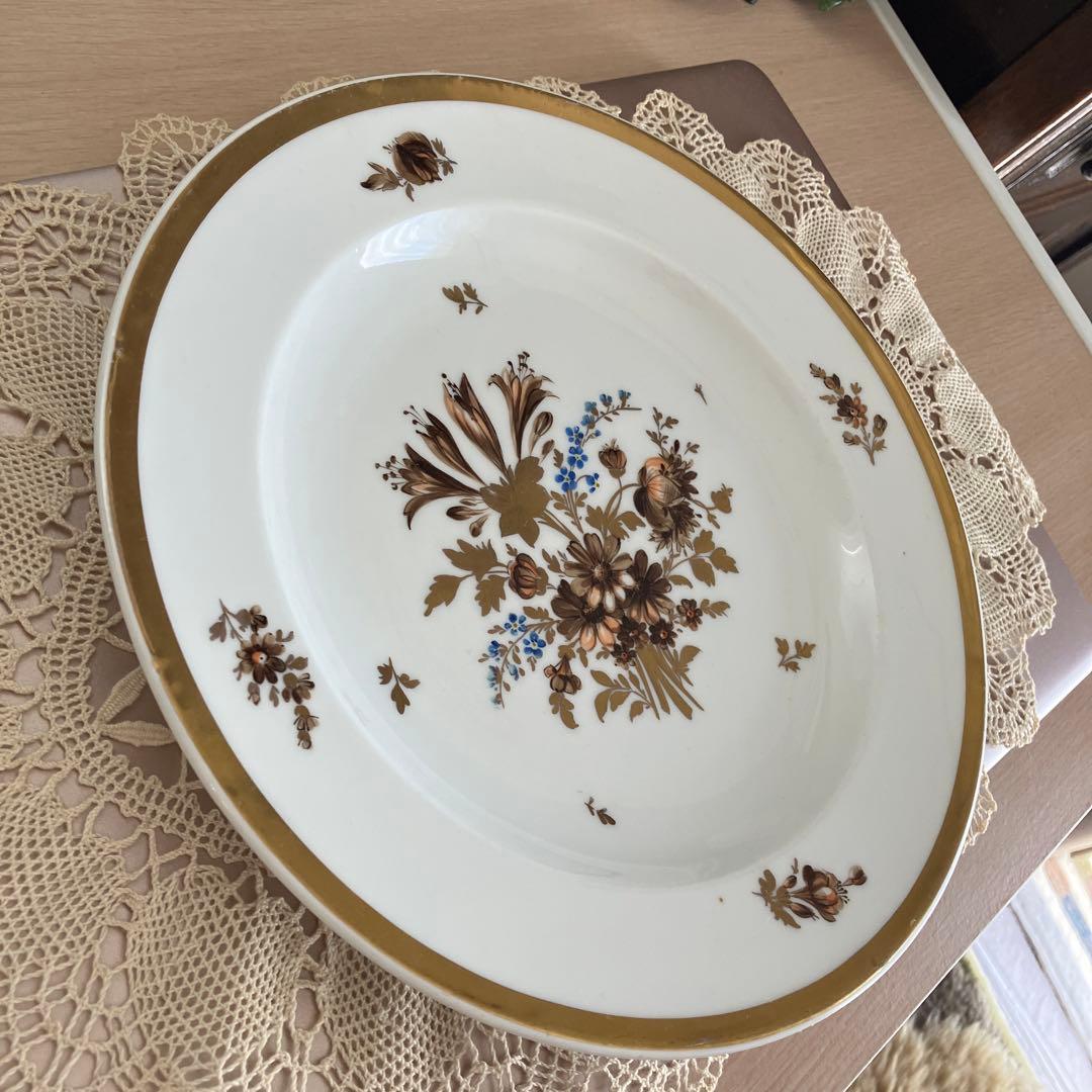 アンティークマイセン  セピアカマイユのブーケ