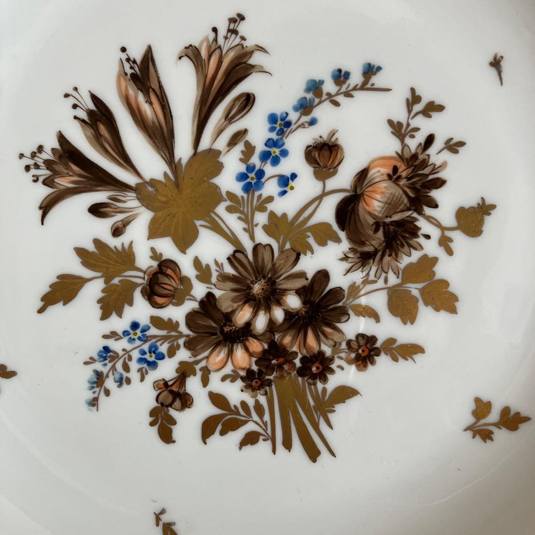 アンティークマイセン  セピアカマイユのブーケ