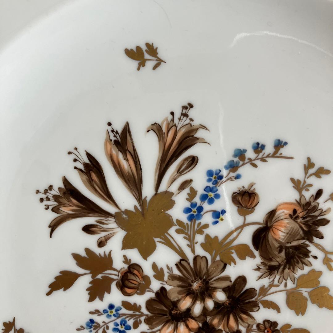 アンティークマイセン  セピアカマイユのブーケ