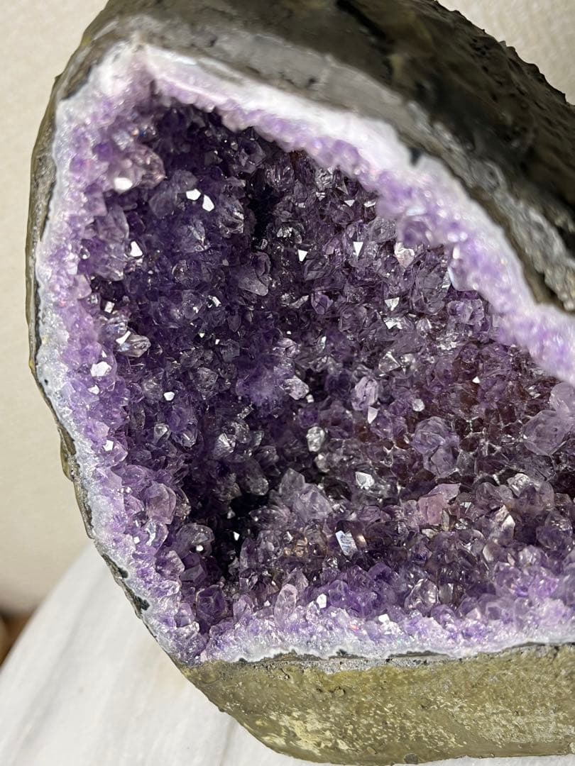 【天然石】アメジストドーム 紫水晶 ジオード 原石 パワーストーン　1,208g