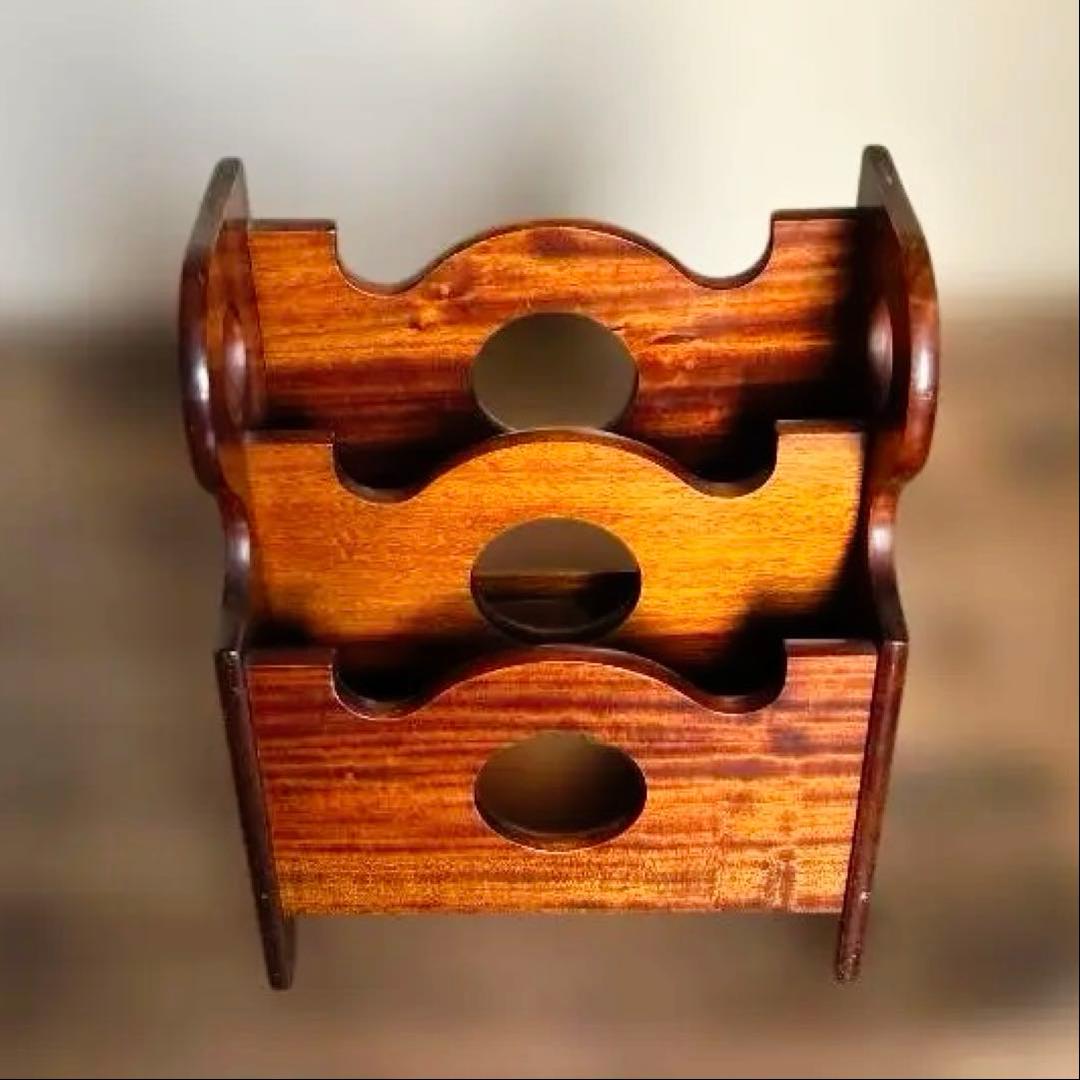 昭和マガジンラック／無垢材／3段／円抜きデザイン