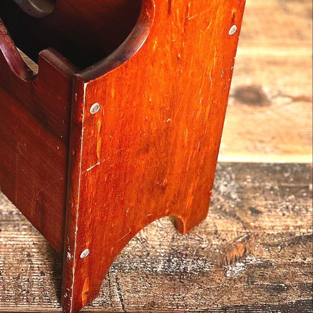 昭和マガジンラック／無垢材／3段／円抜きデザイン