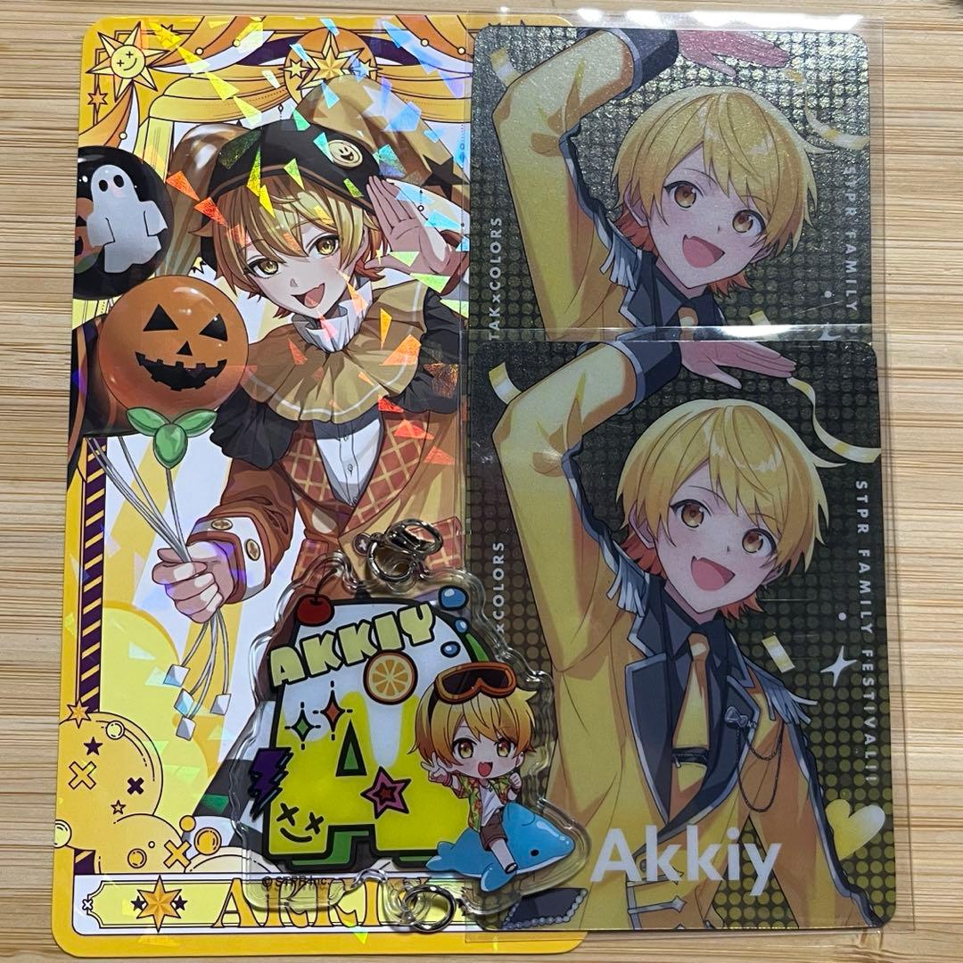 AMPTAK×COLORS アンプタックカラーズ あっきぃ グッズ - メルカリ