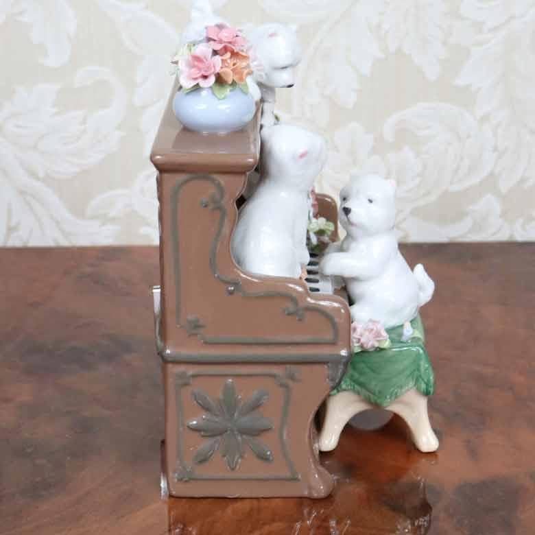 オルゴール ピアノと3匹の犬 陶磁器 キャロルキング 君の友だち