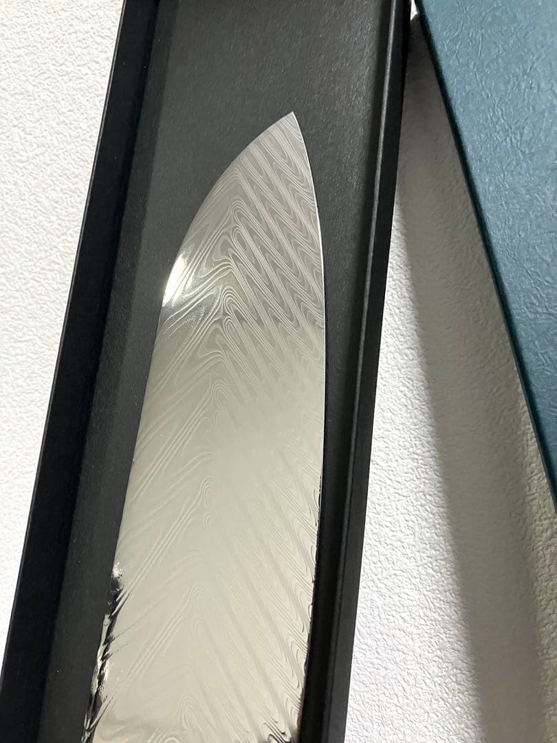 貝印　旬　DualCore 三徳包丁　175mm VG0021 新品未使用