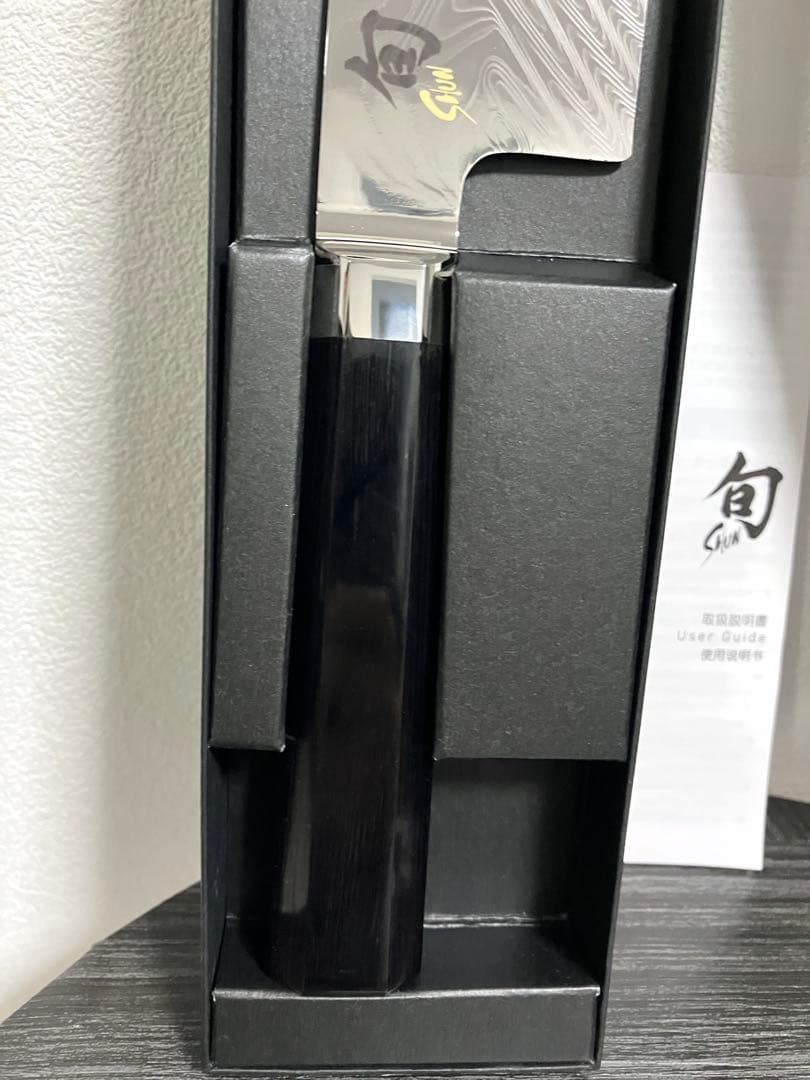 貝印　旬　DualCore 三徳包丁　175mm VG0021 新品未使用