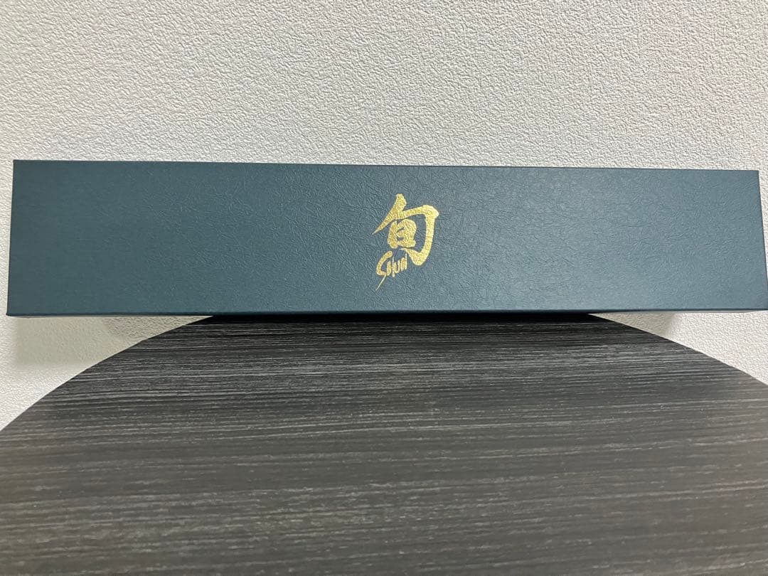 貝印　旬　DualCore 三徳包丁　175mm VG0021 新品未使用