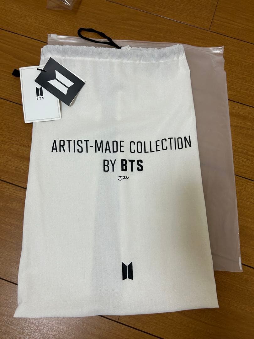 BTS Jin アーティストメイド パジャマセット - メルカリ