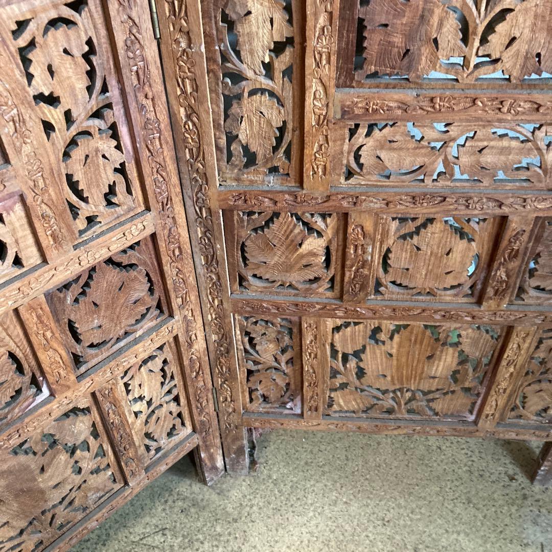 大型木製彫刻パーテーション 1パネル50×2×150が4枚パネル
