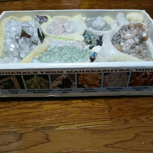 本物！原石詰め合わせ１㎏