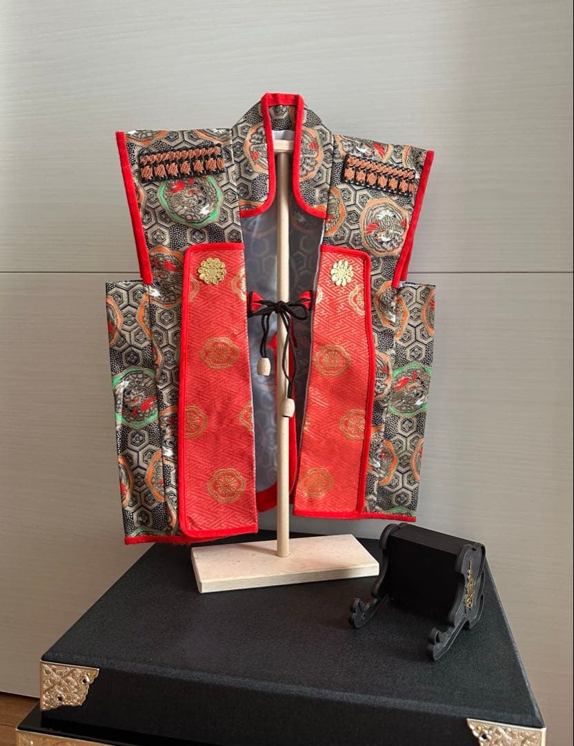 【美品】屏風＋台座＋ 陣羽織 3点セット　　◉おまけ付き（ご希望された方のみ）