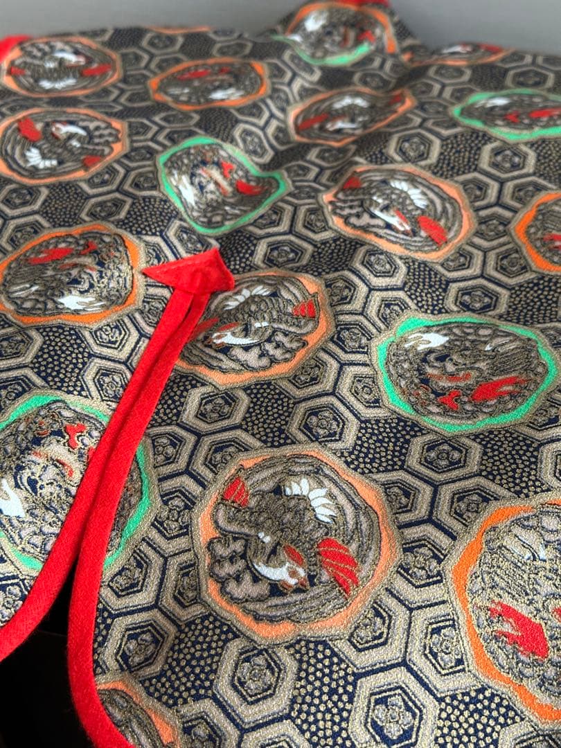 【美品】屏風＋台座＋ 陣羽織 3点セット　　◉おまけ付き（ご希望された方のみ）