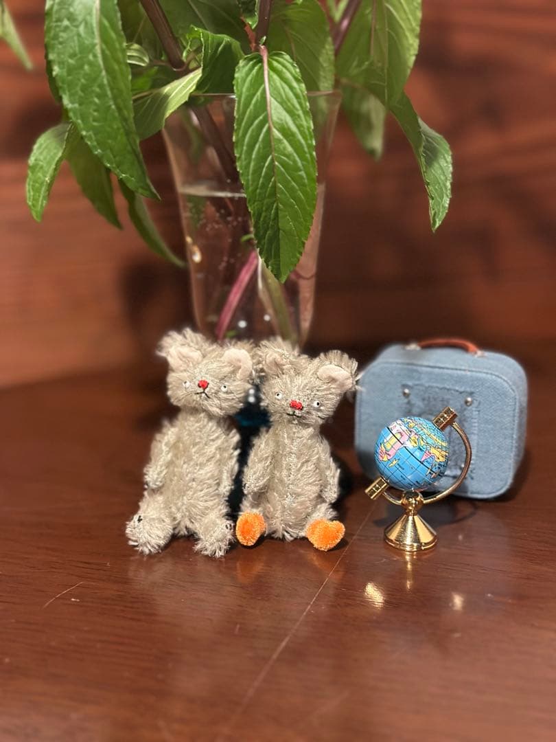 海外作家様のミニネズミちゃん2匹 - メルカリ