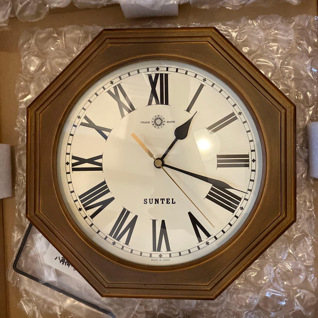 【新品未使用】　SUNTEL レトロデザイン高性能連続秒針電波時計