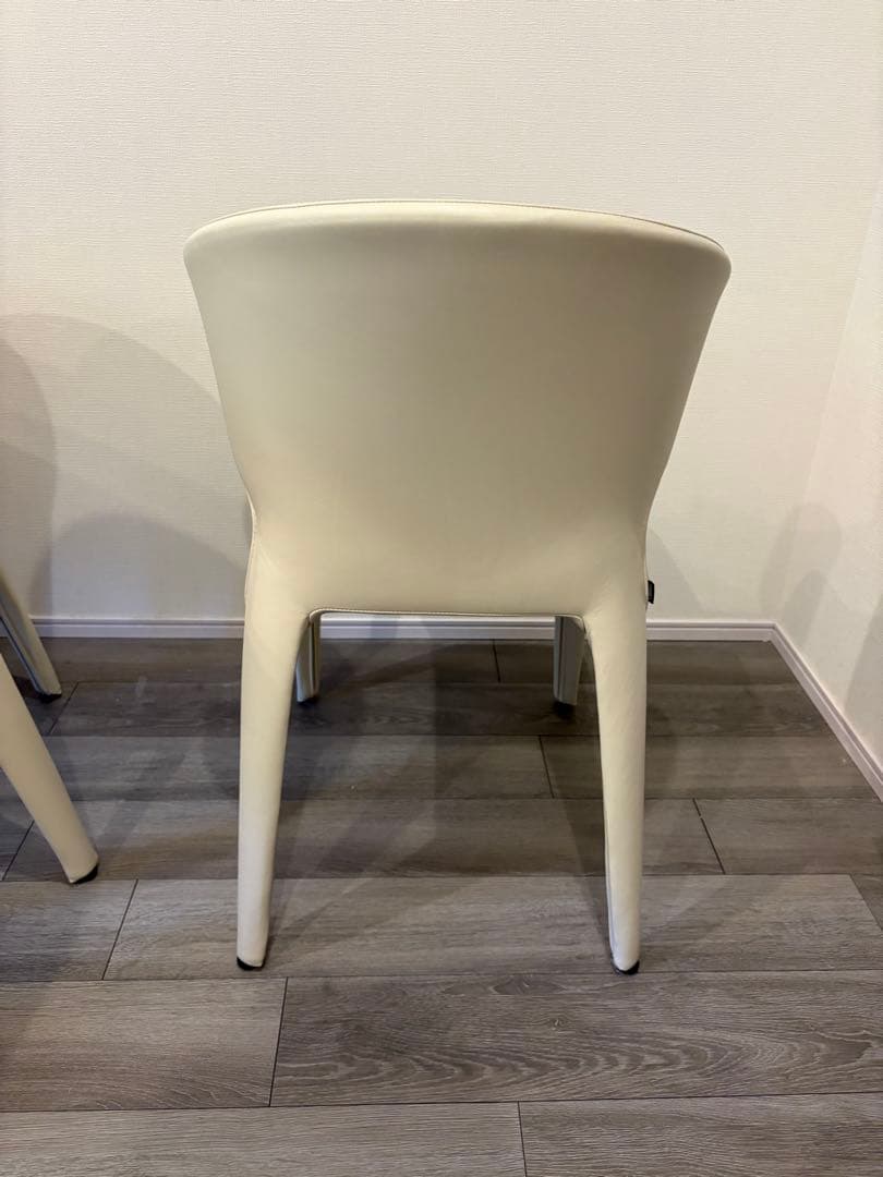 367 HOLA CASSINA IXC ラテベージュ 〆2月20日まで - メルカリ