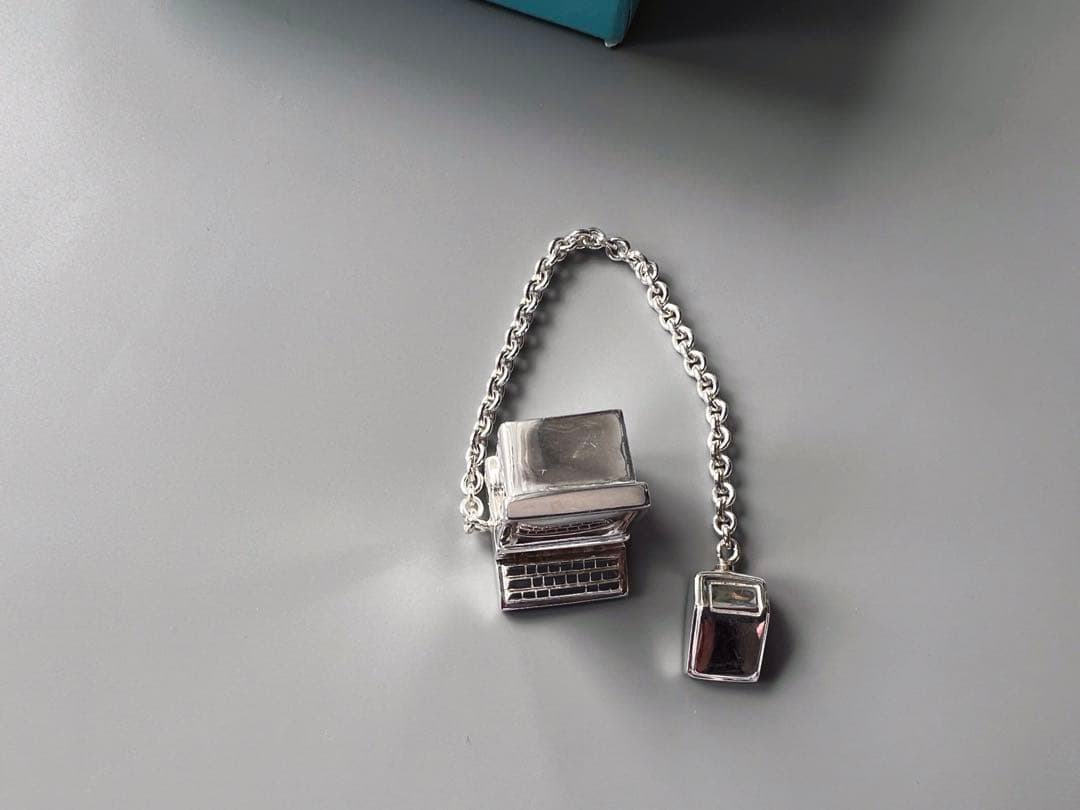 ティファニー　インテリア　置物　パソコン