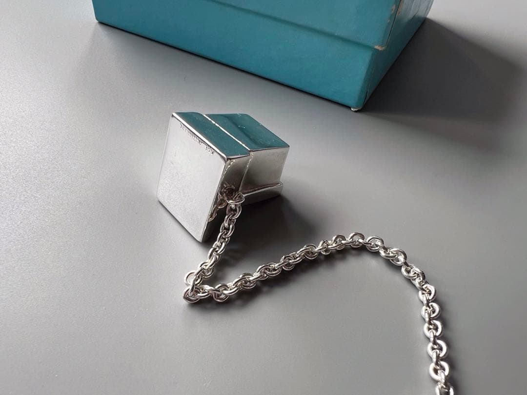 ティファニー　インテリア　置物　パソコン